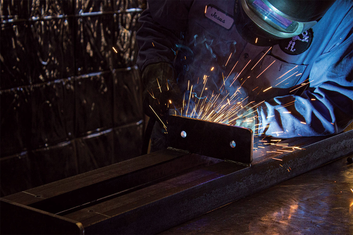 Heavy duty steel welding and strength equipment manufacturing
